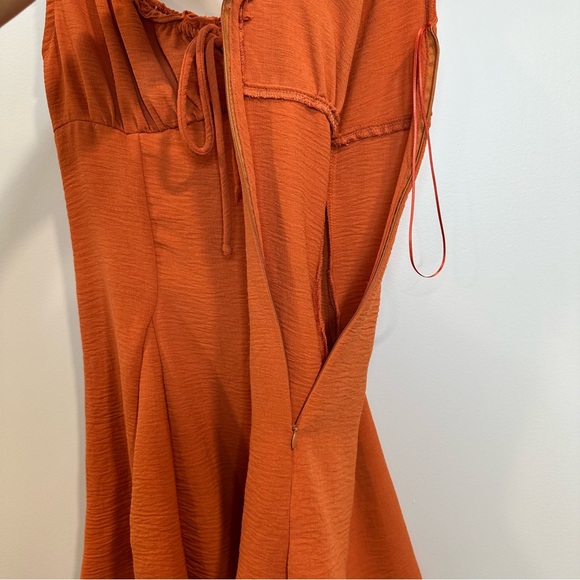 Kimchi Blue Women’s Blair Orange Mini Dress Size M NWOT - Picture 7 of 13